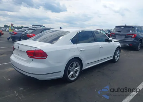 2014 Volkswagen Passat 1.8T Sel Premium из США, поврежденный, VIN 1VWCT7A34EC105794
